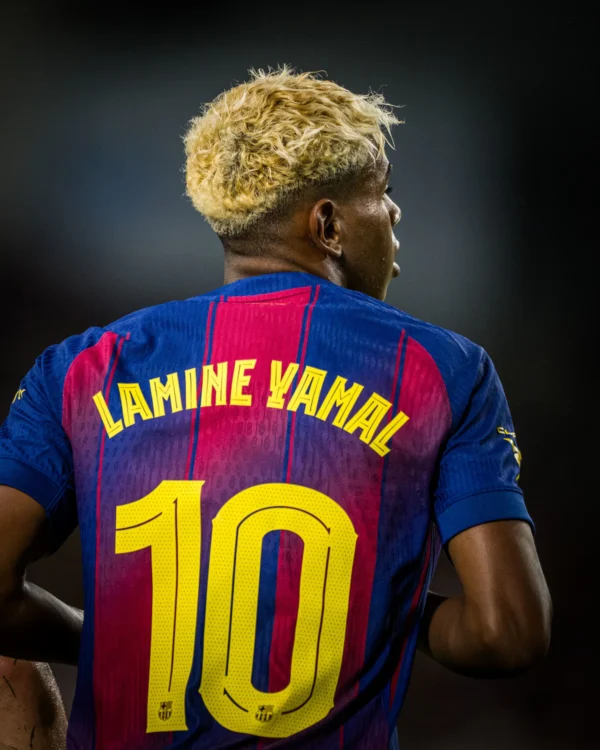 barcelona 25/26 home kit